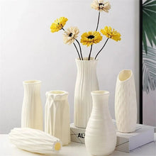 Load image into Gallery viewer, Imitation ceramic vase for modern home décor