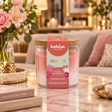Load image into Gallery viewer, Floral botanical fragrance glass candle