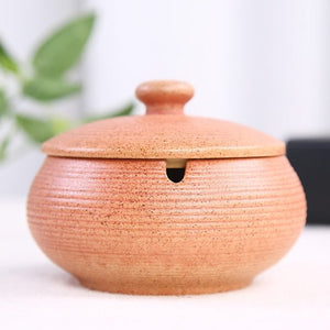  Durable outdoor ceramic ashtray with cover