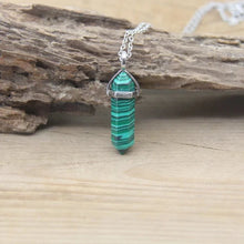 Load image into Gallery viewer, Healing crystal bullet point pendant