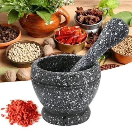Resin mortar and pestle set for grinding spices and herbs