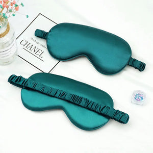 Lightweight silk eyepatch for travel use