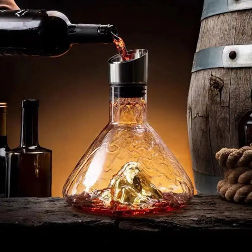 Elegant Wine Carafe for Red or White Wine Serving