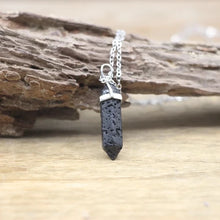 Load image into Gallery viewer, Quartz point necklace for spiritual healing