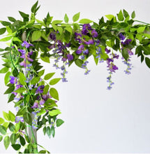 Load image into Gallery viewer, Decorative artificial vine for indoor use