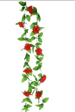 Load image into Gallery viewer, Ivy leaf decorative garland for walls