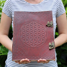 Load image into Gallery viewer, Luxury leather diary for journaling and sketching