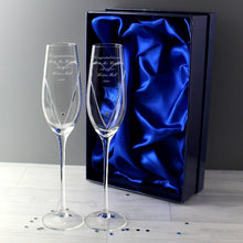 Load image into Gallery viewer, engraved crystal champagne flutes-engraved champagne flutes-swarovski champagne flutes-champagne flute gift-swarovski champagne flutes uk-personalised wine glass swarovski-personalised swarovski heart flutes-heart pair of flutes with gift box-super gift online