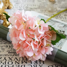Load image into Gallery viewer,  wedding hydrangea centrepiece decoration