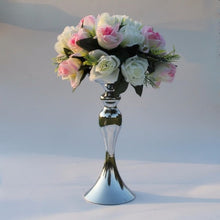 Load image into Gallery viewer, Romantic wedding décor candle holder and vase