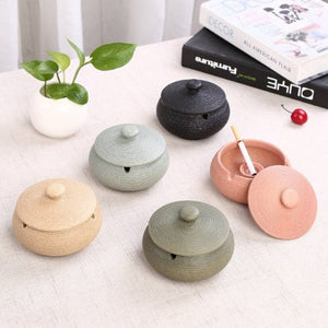 Stylish smoking ashtray gift with ceramic lid