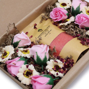 Luxury bath salts with 16 soap flowers in spa box gift set