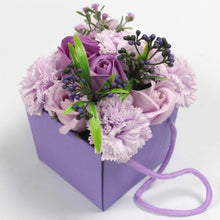 Load image into Gallery viewer, Soap flower gift box for bridesmaids and weddings