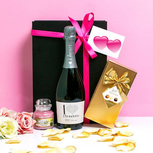 yankee-candle-prosecco-and-belgian-chocolates-hamper-present-for-her-a-wine-lovers-prosecco-for-him-prosecco-and-belgian-chocolates-especial-gift-for-soneone-yankee-candle-valentines-for-him-valentines-for-her-super gift online